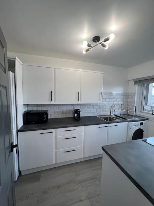 Stunning 2-Bed Apart In The Heart Of Aberdeen* Zewnętrze zdjęcie
